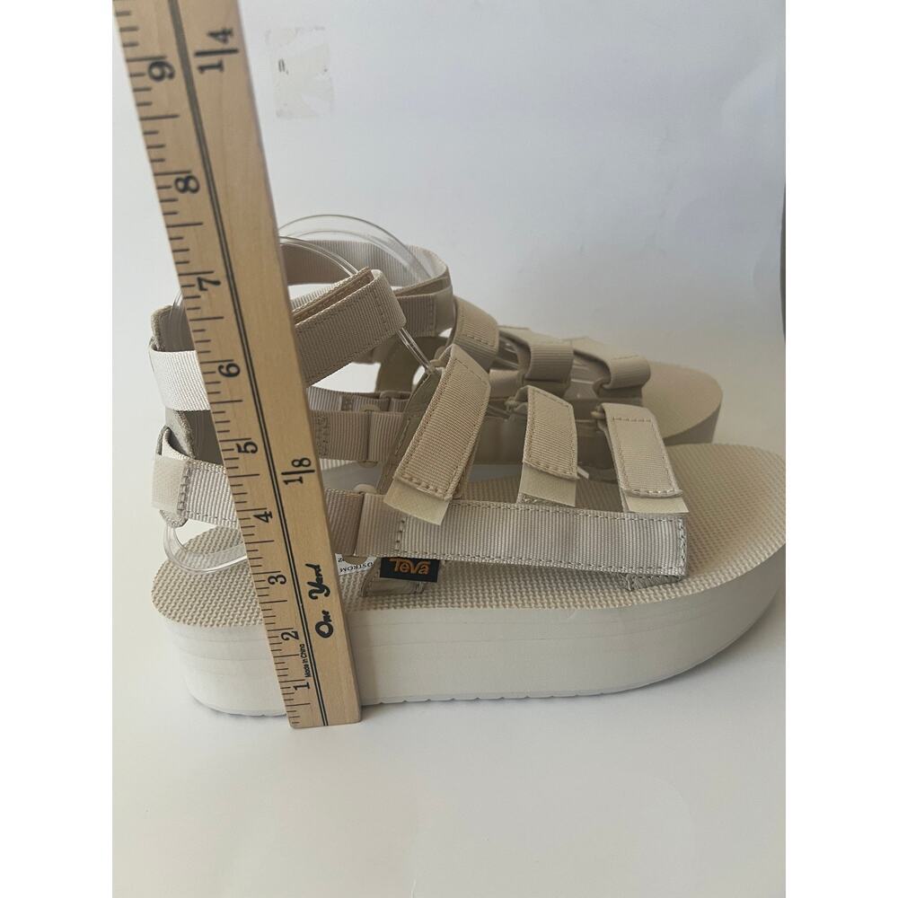 Teva Flatform Mevia Sandals In Birch Size 10 - Picture 9 of 11